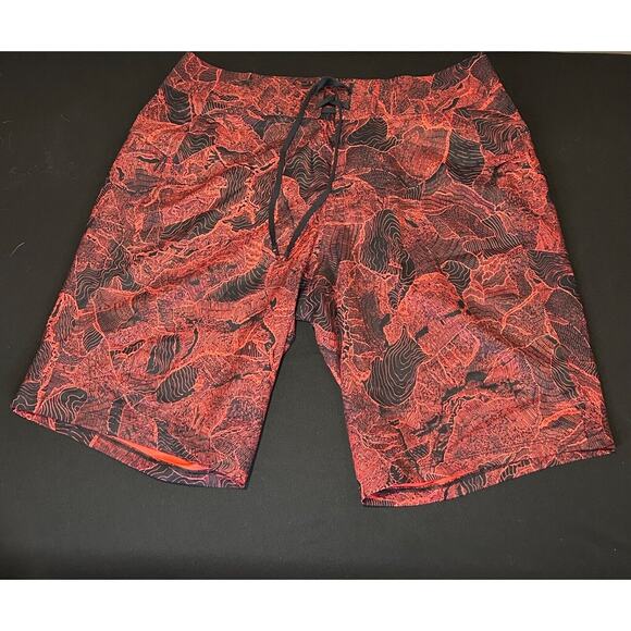 NWT Men’s Lululemon Current State Board Short 9" Size 30 - Picture 1 of 4